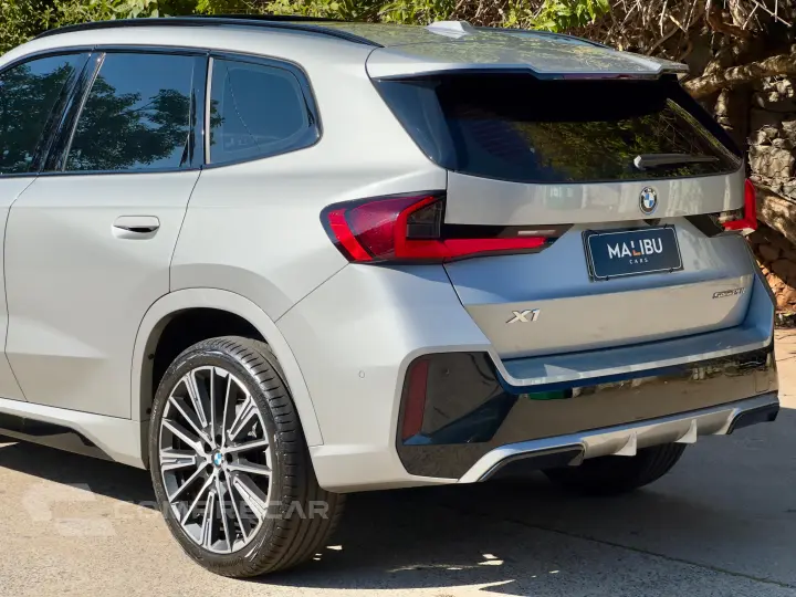 X1 2.0 16V Turbo Sdrive20i M Sport