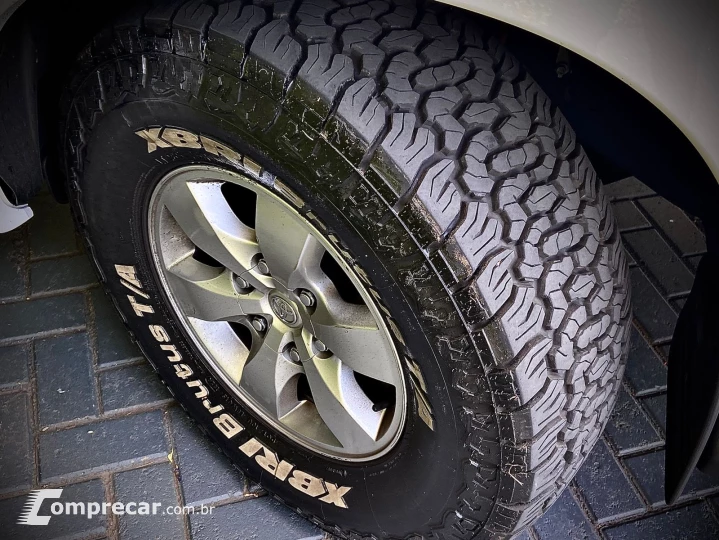HILUX 2.7 SRV 4X4 CD 16V