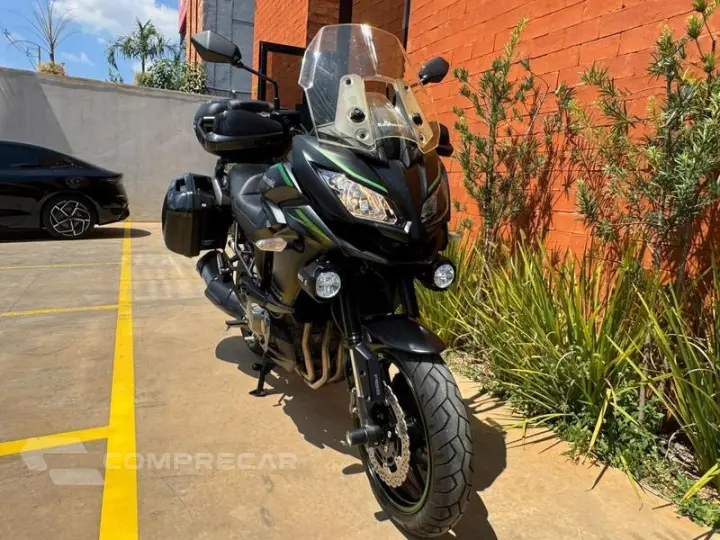 VERSYS 1000 GT