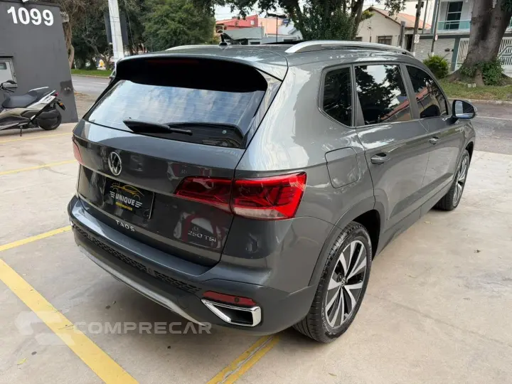 Taos 1.4 250 Tsi Total Flex Highline Automático