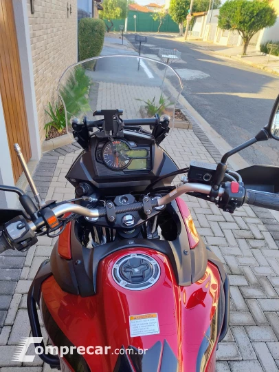 Vstron XT 650 Adventuri
