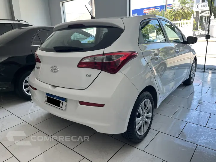 HB20 1.6 Comfort Plus 16V