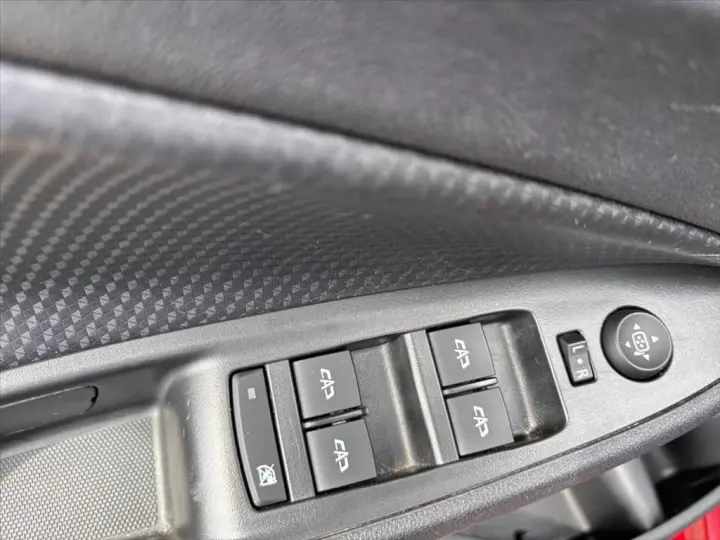 ONIX 1.0 TURBO FLEX PLUS LTZ AUTOMÁTICO