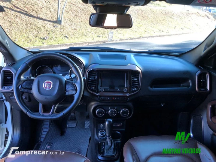 TORO 2.0 16V Turbo Ranch 4WD AT9