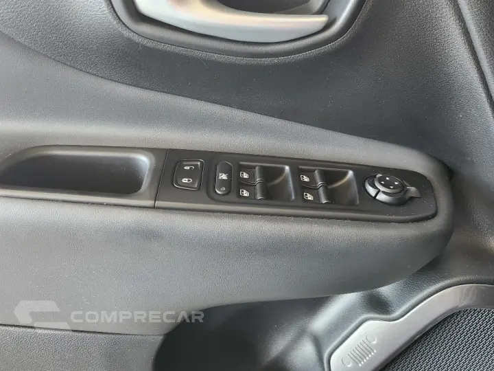 RENEGADE 1.3 T270 TURBO FLEX LONGITUDE AT6