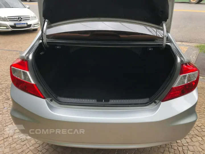 Civic 1.8 Lxs 16V Flex 4P Automático