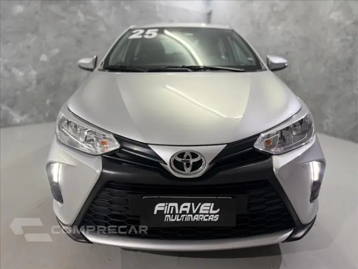 YARIS 1.5 16V Sedan XL