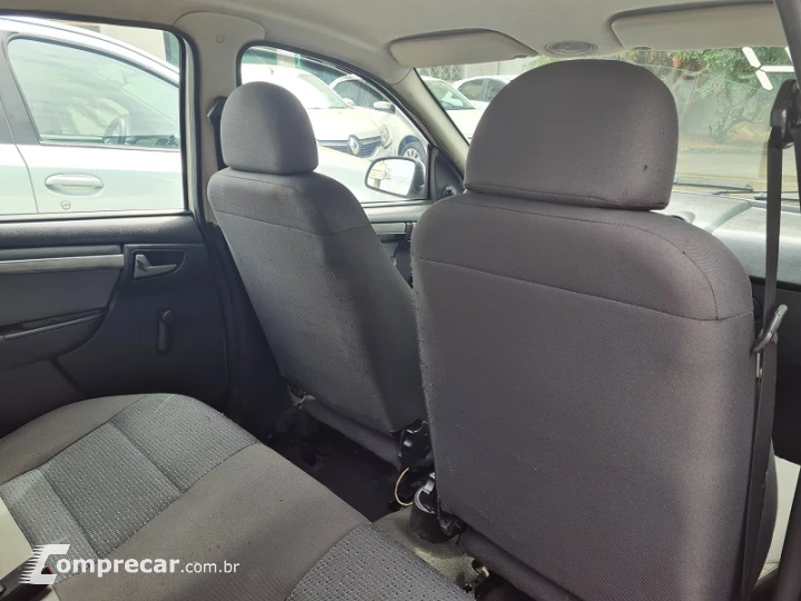 CELTA 1.0 MPFI LT 8V