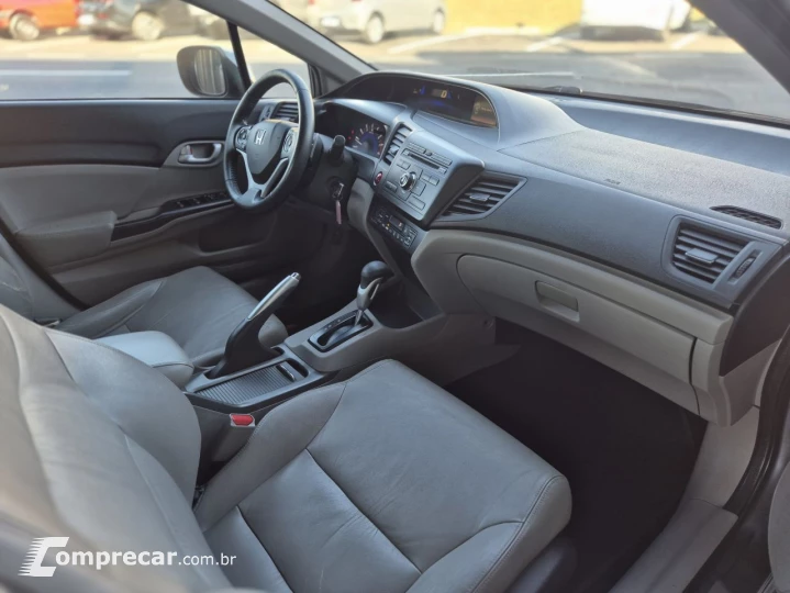 Civic Sedan LXR 2.0 Flexone 16V Aut. 4p