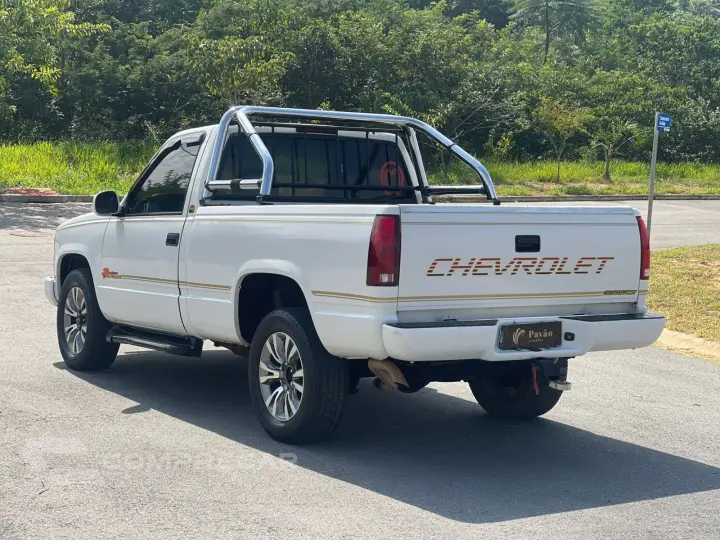 SILVERADO 4.1 4X2 CS 18V