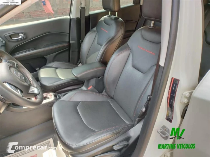 COMPASS 2.0 16V DIESEL TRAILHAWK 4X4 AUTOMÁTICO