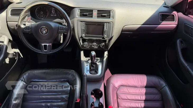 JETTA Highline 2.0 TSI 16V 4p Tiptronic