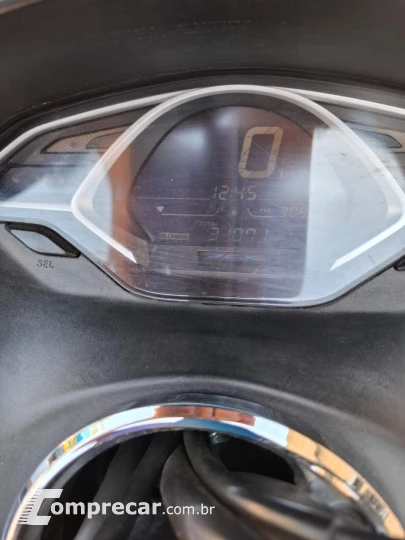 PCX 160