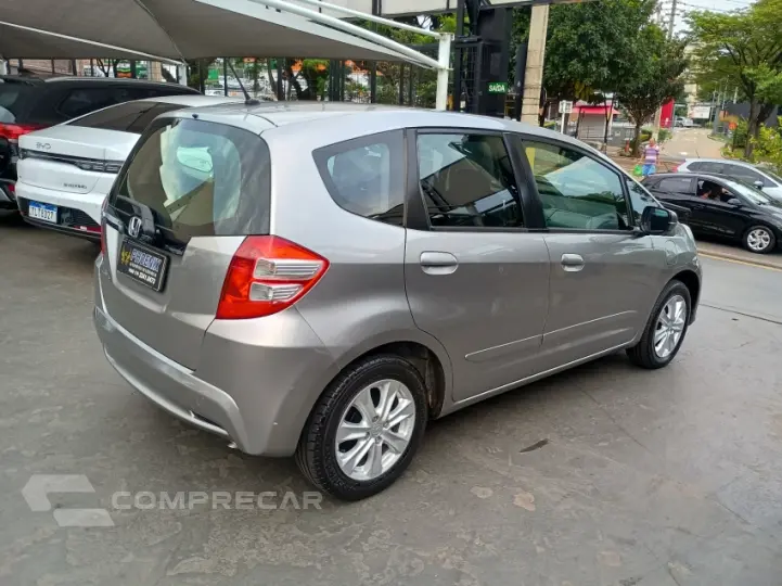 FIT 1.4 LX 16V