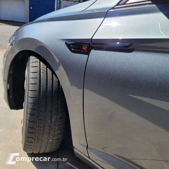 JETTA 250 TSI 1.4 flex 16v Aut.