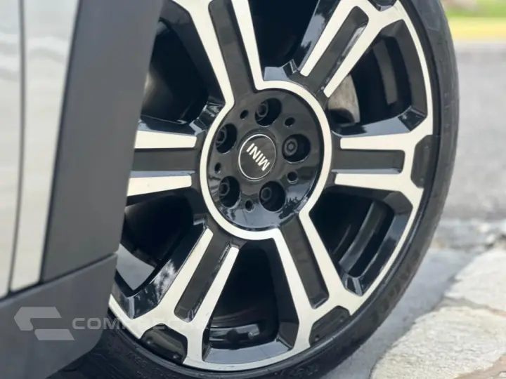 COUNTRYMAN 1.5 12V TWINPOWER TURBO HYBRID COOPER S E EXCLUSI