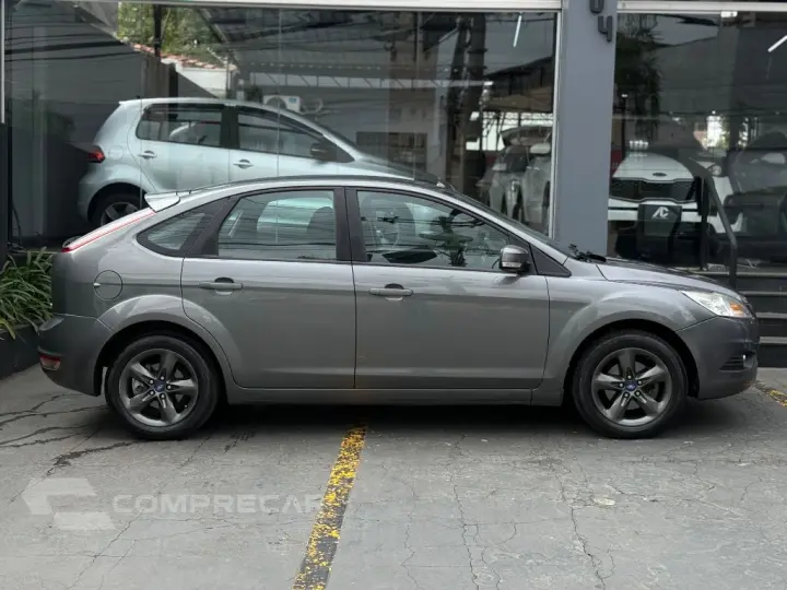 Focus 2.0 16V/SE/SE Plus Flex 5p Aut.