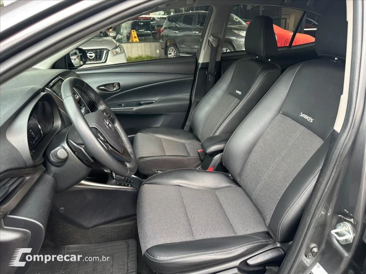 YARIS 1.5 16V FLEX SEDAN XS MULTIDRIVE