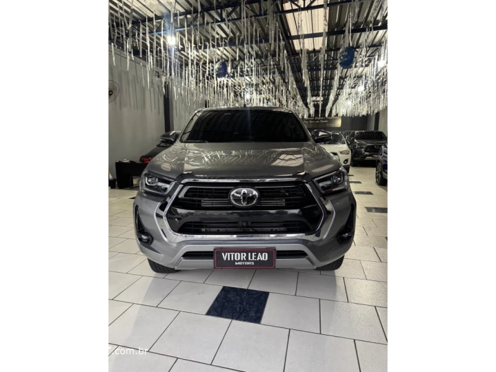 HILUX 2.8 D-4D TURBO DIESEL CD SRX 4X4 AUTOMÁTICO