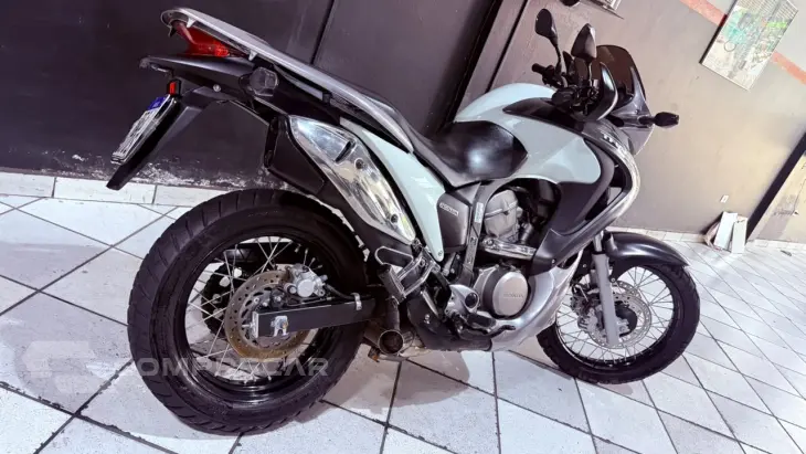 XL700 Transalp