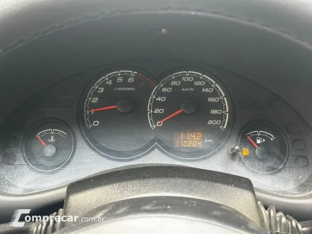 CLASSIC - 1.0 MPFI LS 8V 4P MANUAL