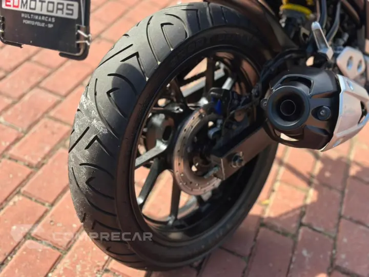 FZ25 FAZER