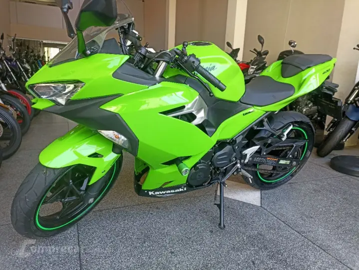 NINJA 400