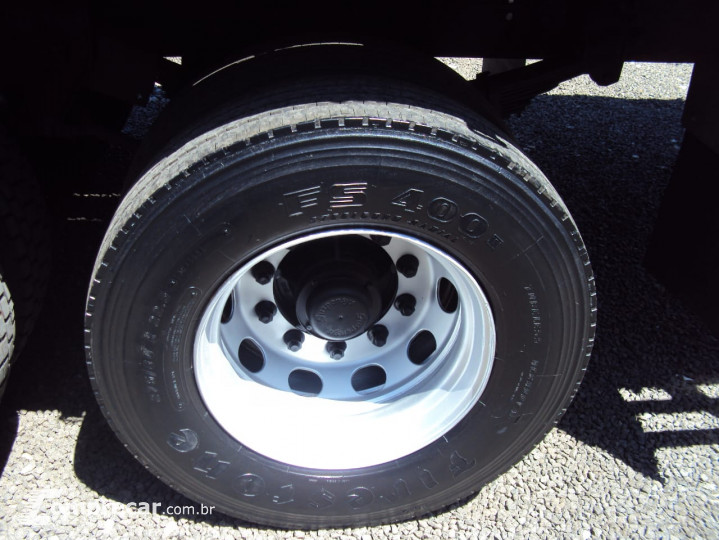 Volkswagen 24.280 6x2