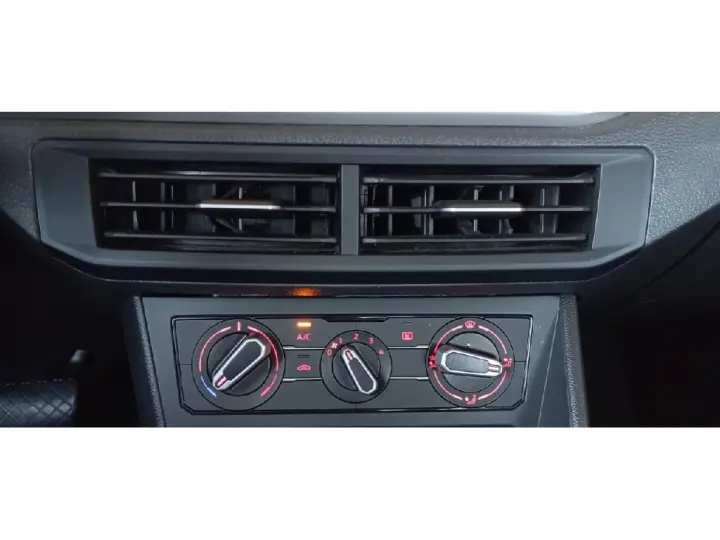 NIVUS 1.0 200 TSI TOTAL FLEX COMFORTLINE AUTOMÁTICO