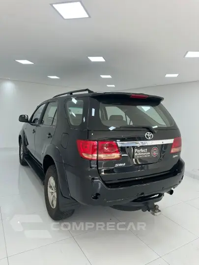 HILUX SW4 2.7 VVT-I SRV 7L 4X4