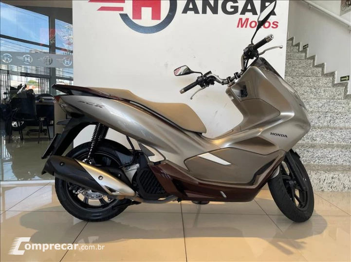 PCX DLX