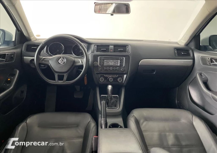JETTA 2.0 TRENDLINE FLEX 4P TIPTRONIC