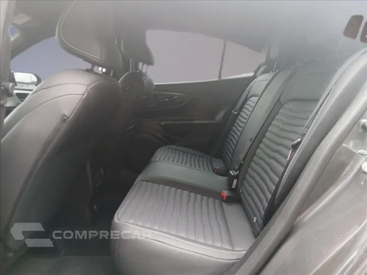 FASTBACK 1.0 TURBO 200 FLEX CVT