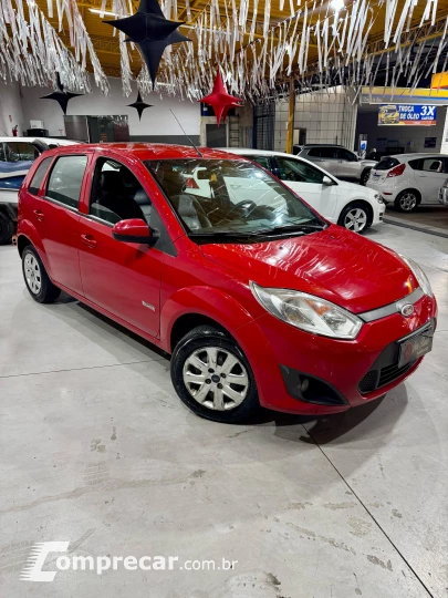 FIESTA 1.6 MPI Class Hatch 8V
