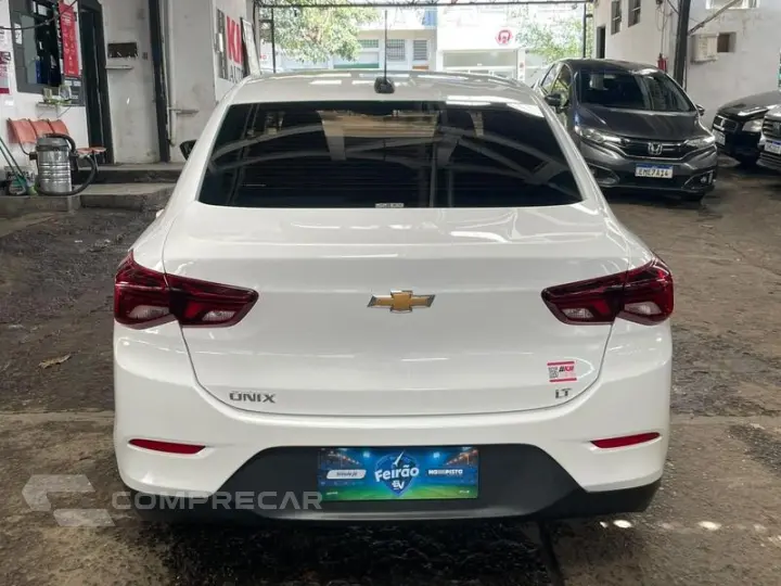 ONIX SEDAN PLUS LT 1.0 12V MANUAL