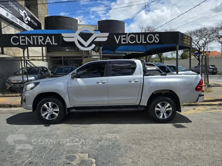 HILUX 2.7 SR 4X2 CD 16V
