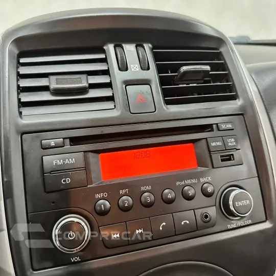 VERSA SV 1.6 16V FlexStart 4p Aut.