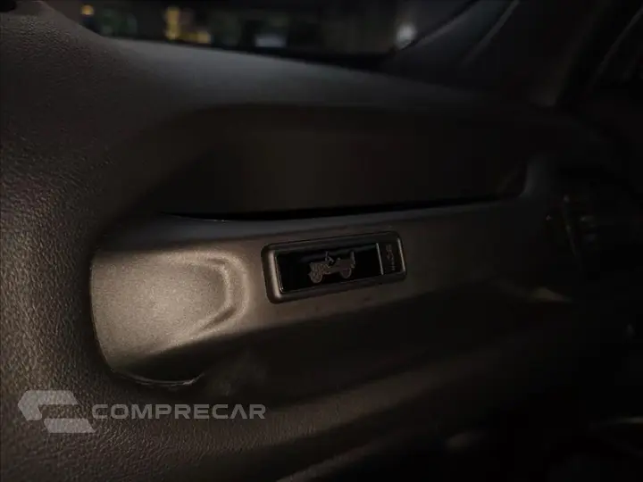 RENEGADE 1.8 16V Longitude