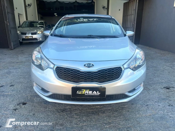 CERATO 1.6 E.263 Sedan 16V