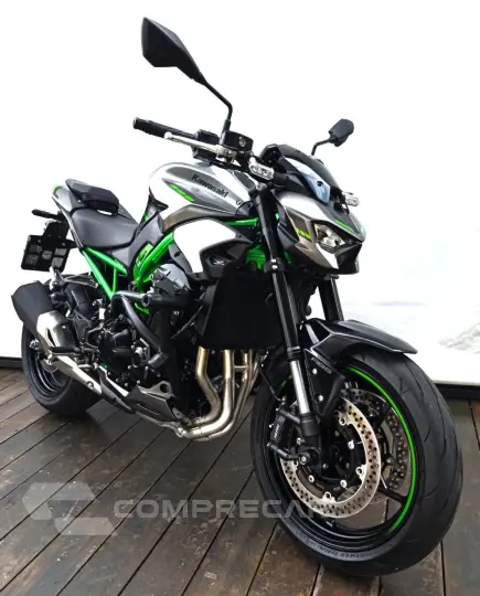 KAWASAKI Z900