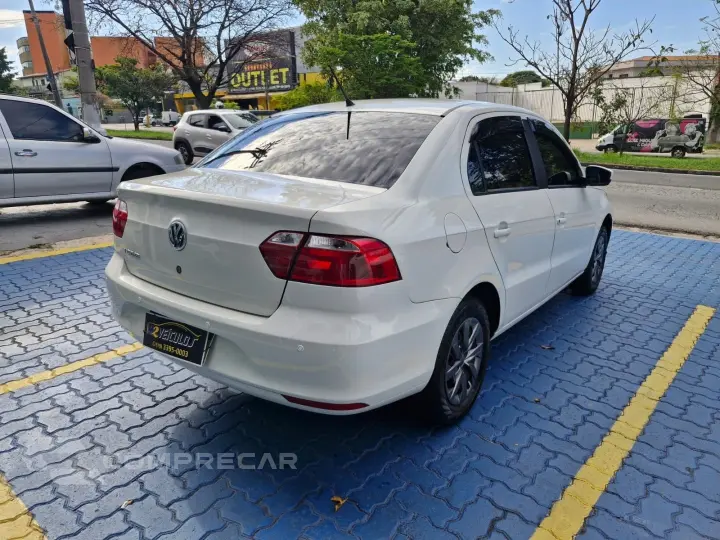 VOYAGE 1.0 12V MPI TOTALFLEX 4P MANUAL