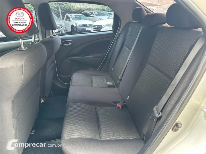 ETIOS 1.5 XS SEDAN 16V FLEX 4P AUTOMÁTICO
