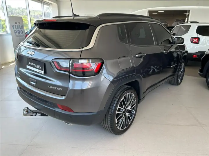COMPASS 1.3 T270 TURBO FLEX LIMITED AT6