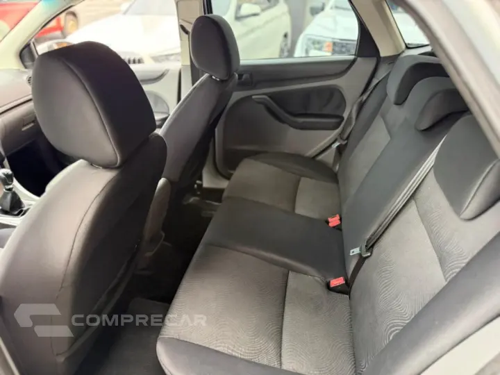 FOCUS 1.6 GLX 8V FLEX 4P MANUAL