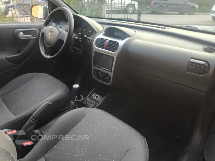 CORSA 1.4 MPFI Maxx Sedan 8V