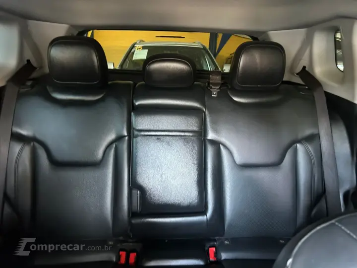 COMPASS LONG. T270 1.3 TB 4x2 Flex Aut.