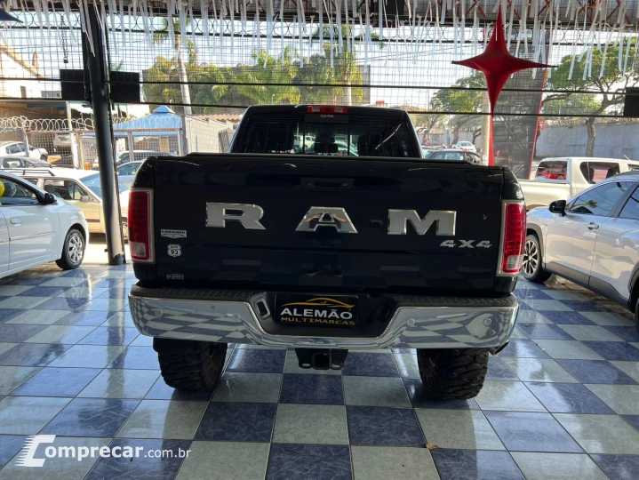 RAM 6.7 2500 Laramie 4X4 CD I6 Turbo
