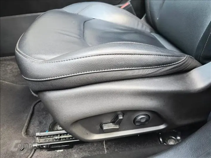 COMPASS 1.3 T270 Turbo Limited