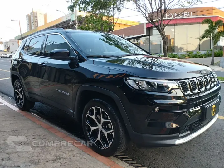 Compass 1.3 16V 4P FLEX LONGITUDE T270 TURBO AUTOMÁTICO