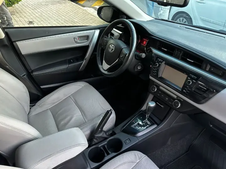 Corolla XEi 2.0 Flex 16V Aut.